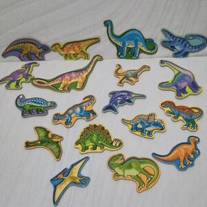 Wooden Dinosaur Magnet Set Melissa & Doug